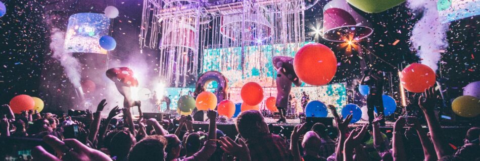 pantallas colgantes-1